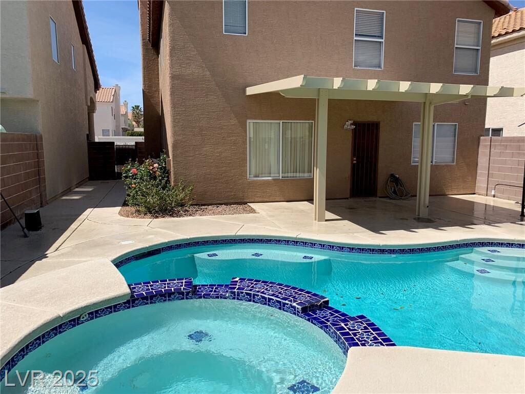 Property Photo: