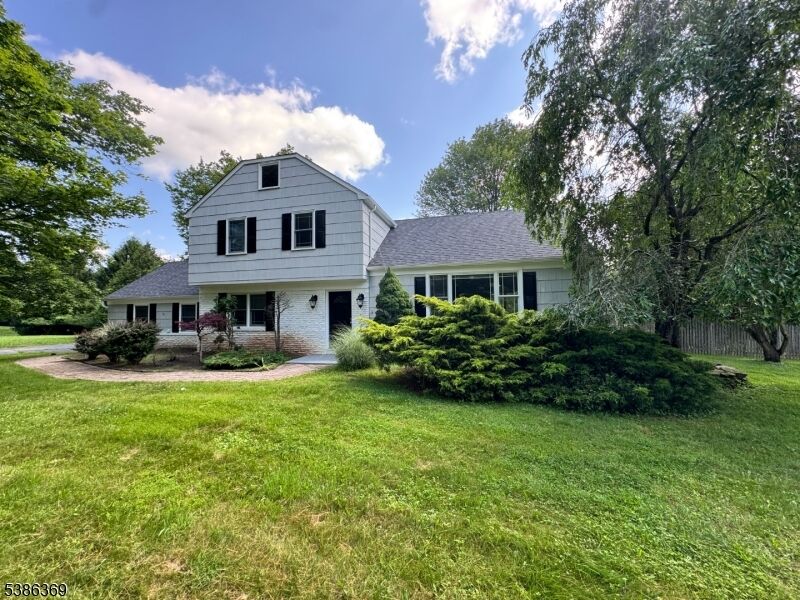 Property Photo:  8 Whispering Hills Dr  NJ 08801 