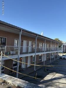 Property Photo:  215 E Race St 11  TN 37763 