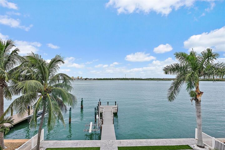 856 Bay Point Drive  Madeira Beach FL 33708 photo