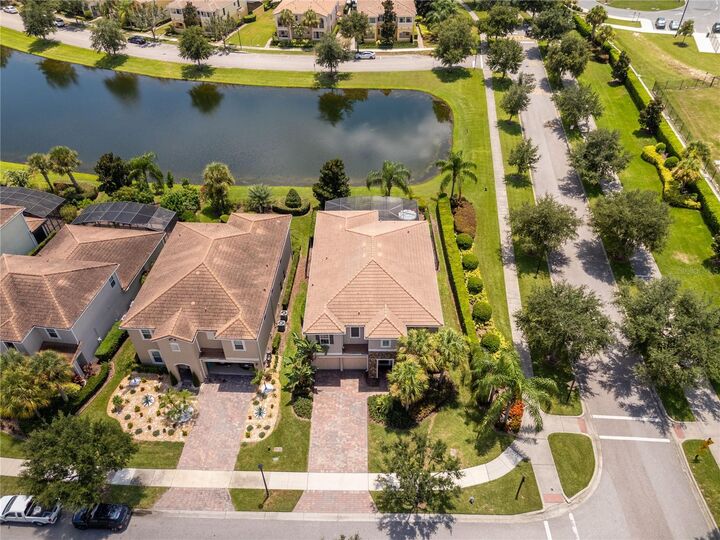 Property Photo:  12004 Uleta Lane  FL 32827