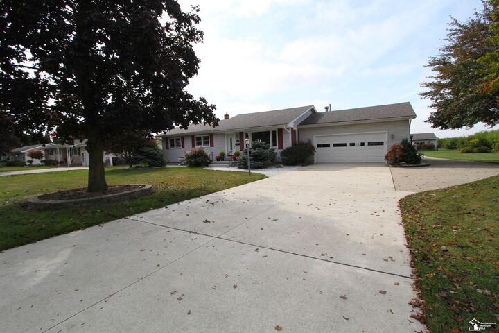 Property Photo:  4833 Stadler Road  MI 48162 