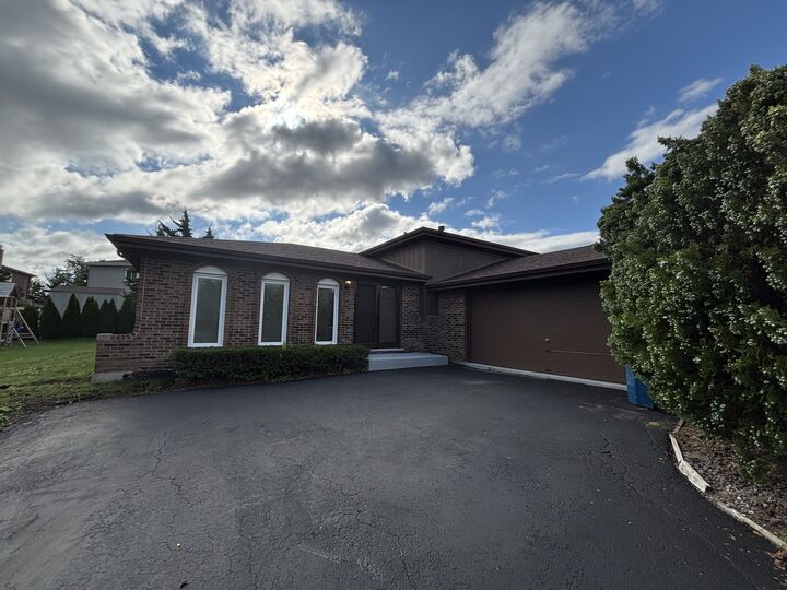 Property Photo:  3523 Jacqueline Drive  IL 60417 