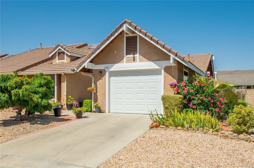 Property Photo:  1332 Freedom Way  CA 92583 