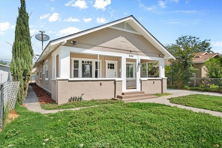 Property Photo: 464 W 14th Street CA 92405