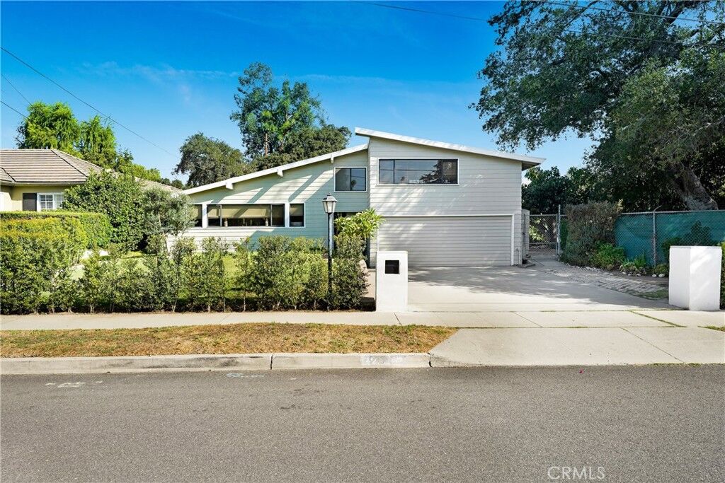 Property Photo:  127 E Roses Road  CA 91775 