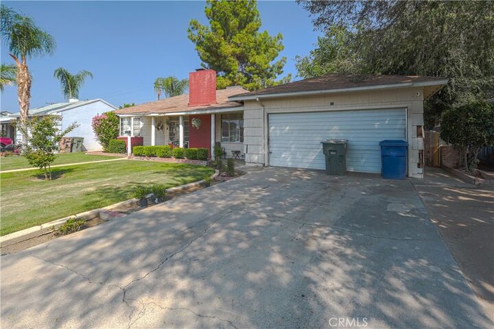 Property Photo:  3720 3720 Apache Avenue  CA 93309 