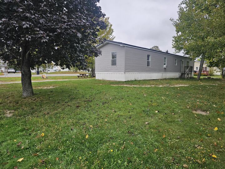 Property Photo:  10 Pushaw Road  ME 04401 