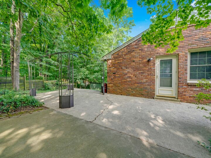 Property Photo: 1258 Hillwood Dr TN 37040