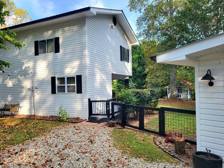 Property Photo: 79 Dean Mountain Lane GA 30512