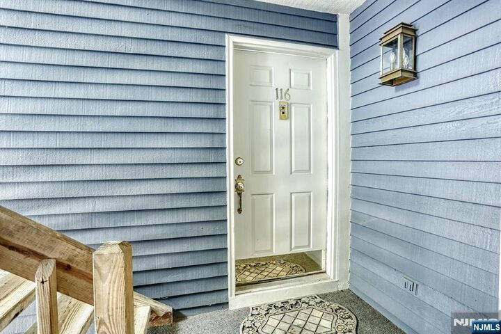 Property Photo:  116 Surrey Court  NJ 07446 