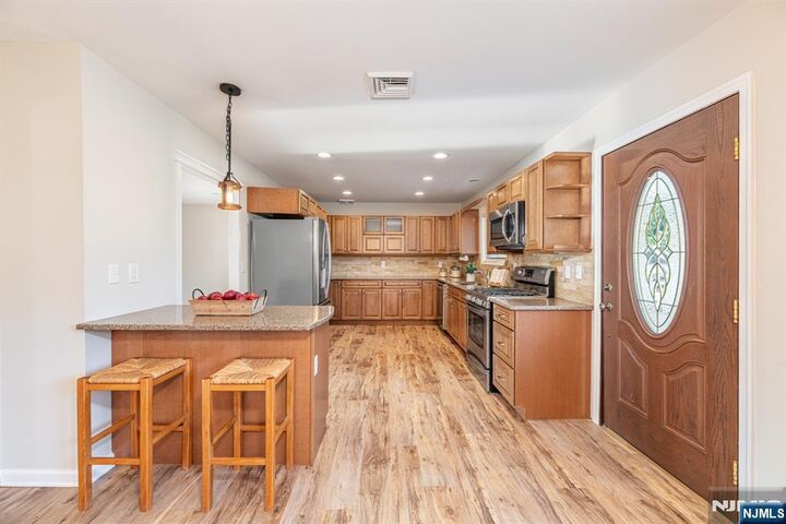 Property Photo:  66 Hahn Avenue  NJ 07662 