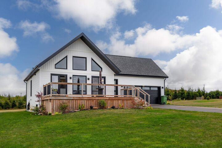 24 Connor Drive  Mermaid PE C1B 4J9 photo
