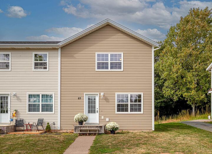83 Westridge Crescent  Charlottetown PE C1A 9A6 photo