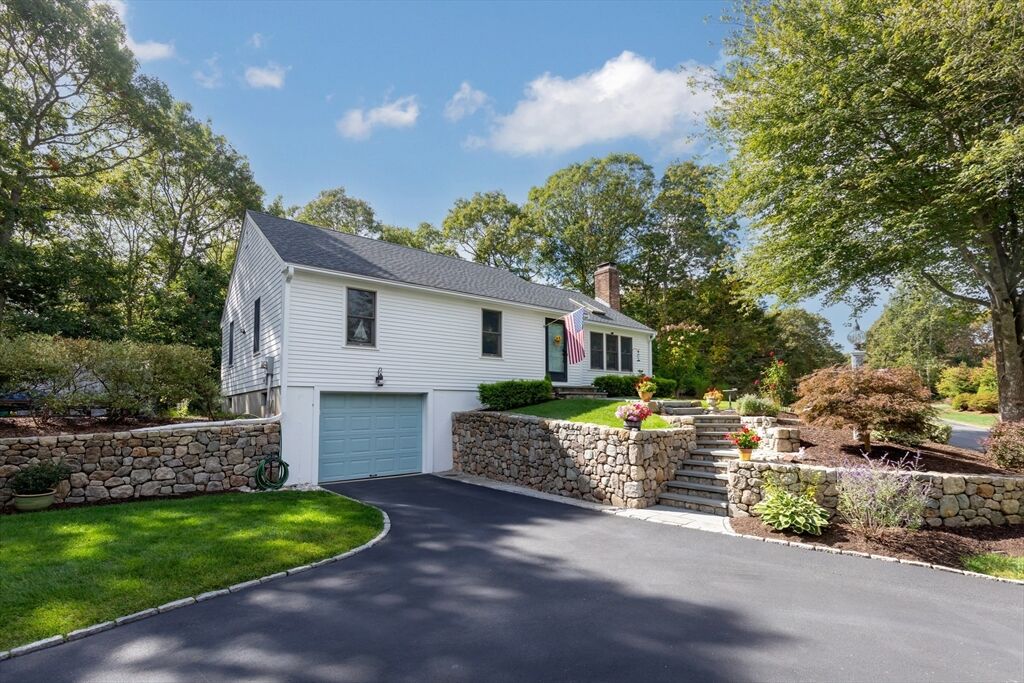 Property Photo:  6 Moon Compass  MA 02563 