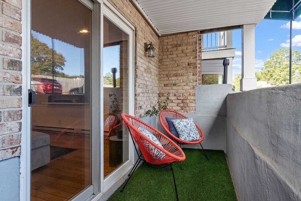 Property Photo:  200 Manning St 9A  MA 01749 