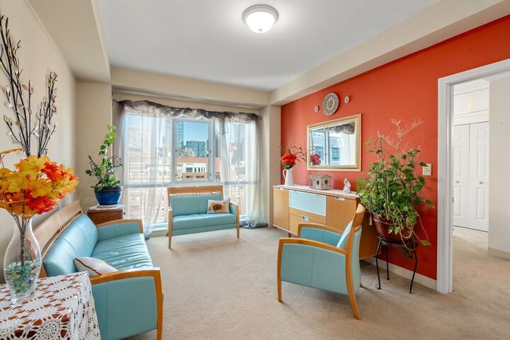 Property Photo:  1 Nassau St 1103  MA 02111 
