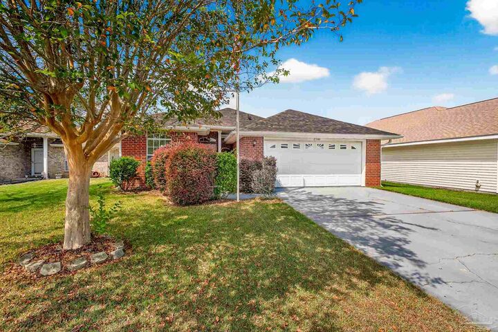 2380 Bur Oak Dr  Cantonment FL 32533 photo