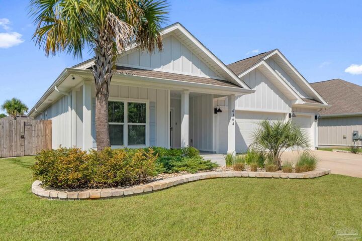 Property Photo:  6364 Forest Bay Ave  FL 32563 