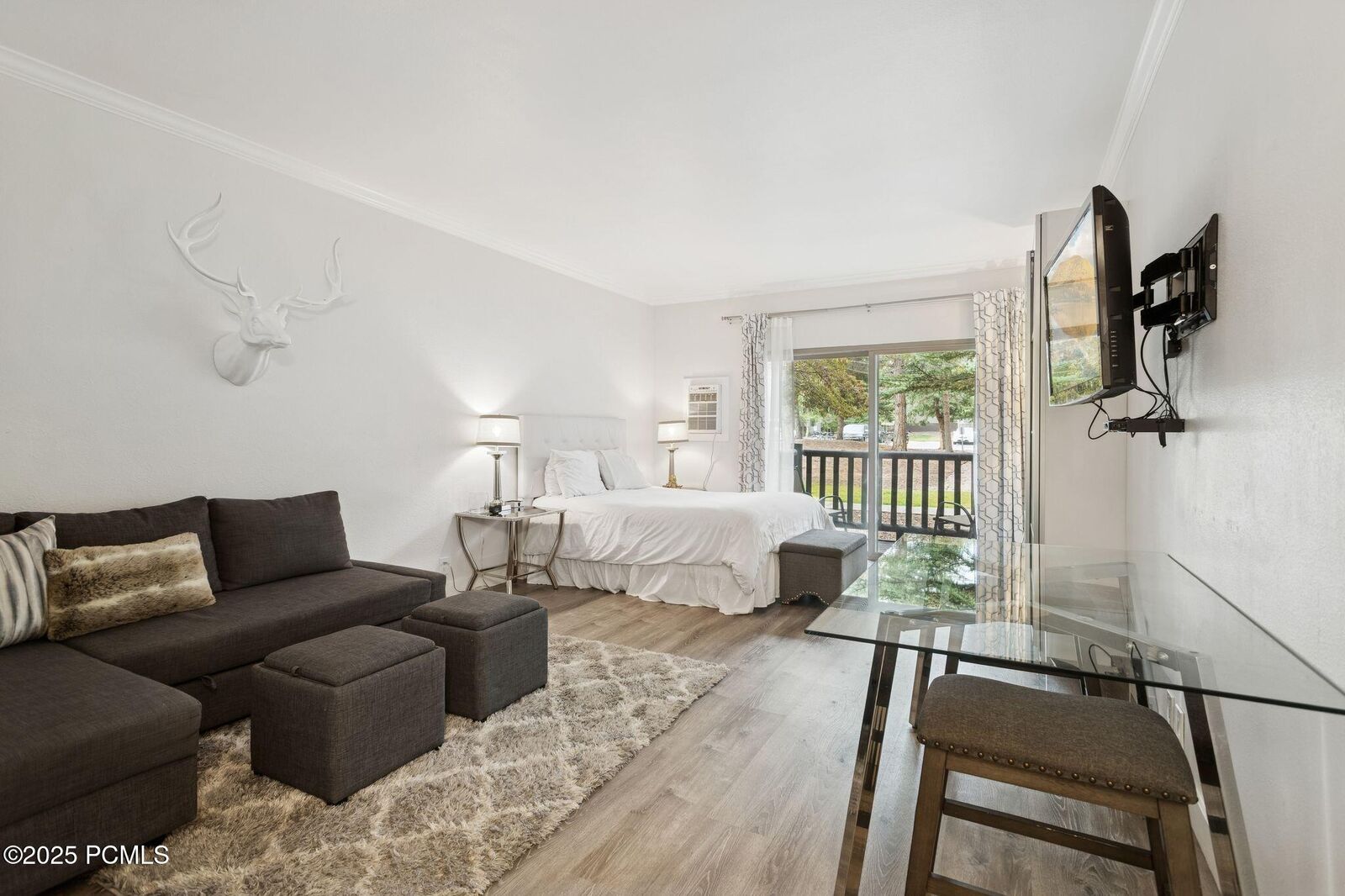 Property Photo: 2235 Sidewinder Drive 810 UT 84060