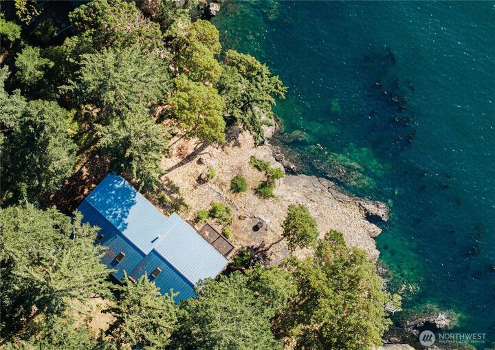 Property Photo:  449  Madrona Drive  WA 98250 