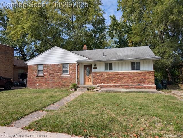 Property Photo:  23545 Parklawn Street  MI 48237 