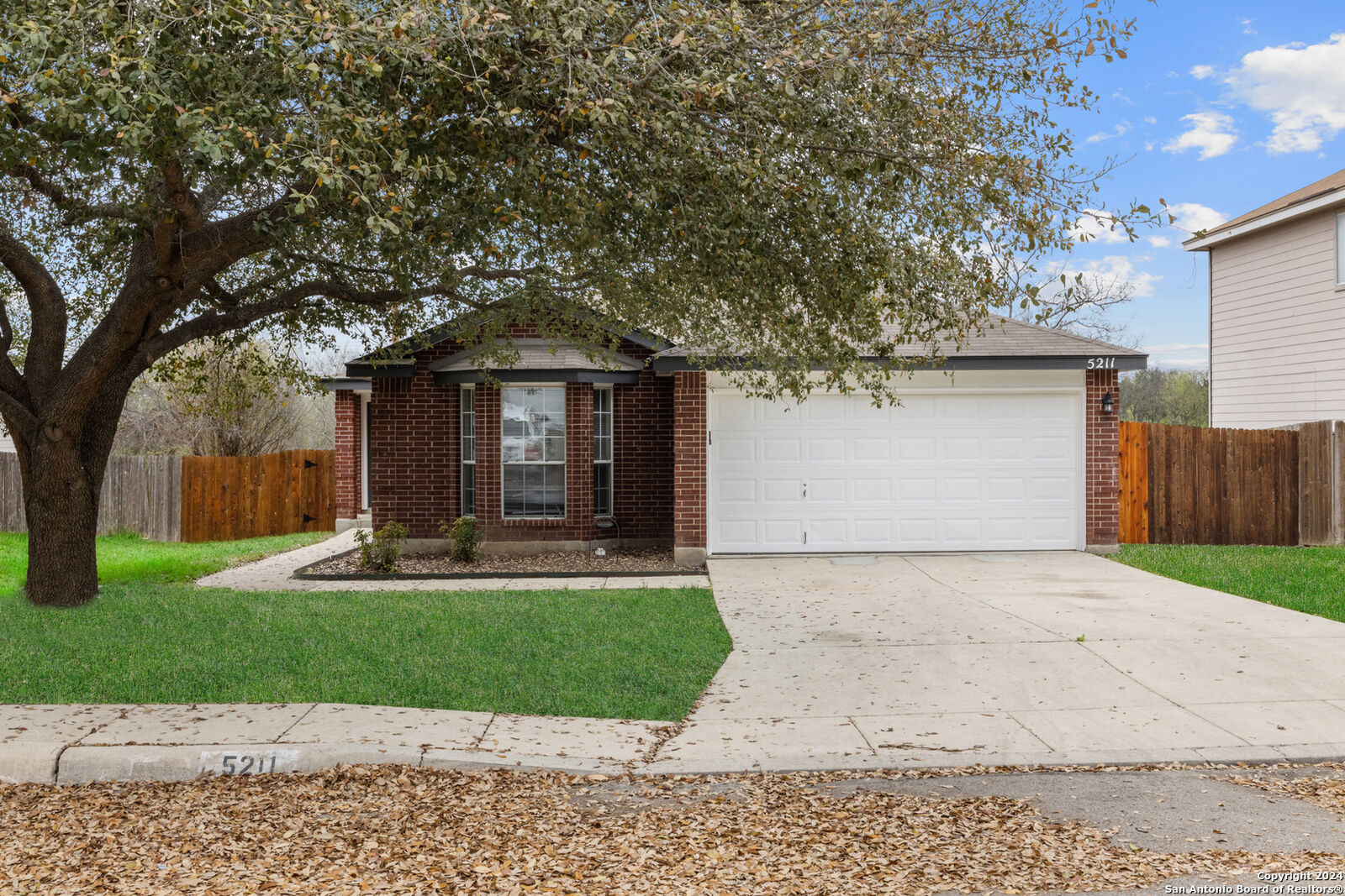 Property Photo: 5211 Stormy Autumn TX 78247
