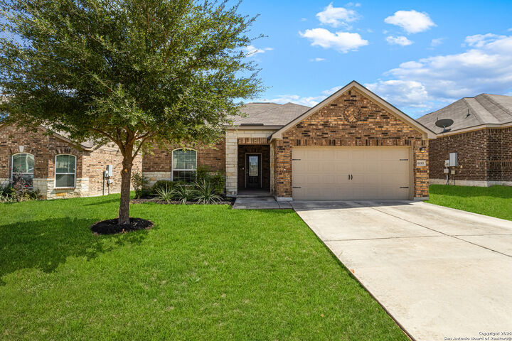 Property Photo:  6193 Daisy Way  TX 78132 