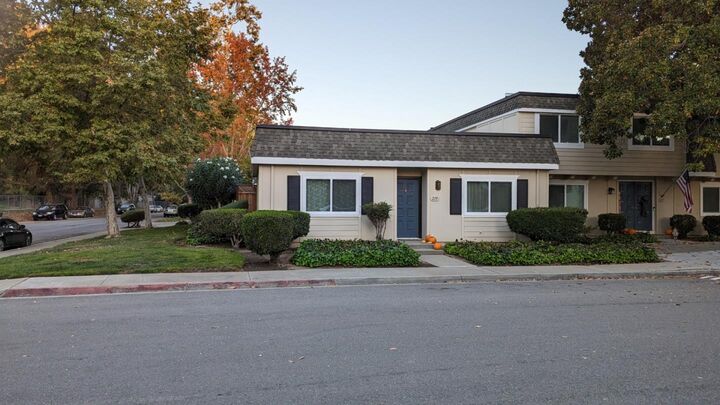 Property Photo:  219 Fairway Glen Lane  CA 95139 