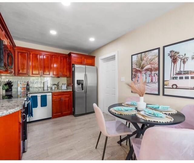 Property Photo:  1345 NE 14th Ave  FL 33304 