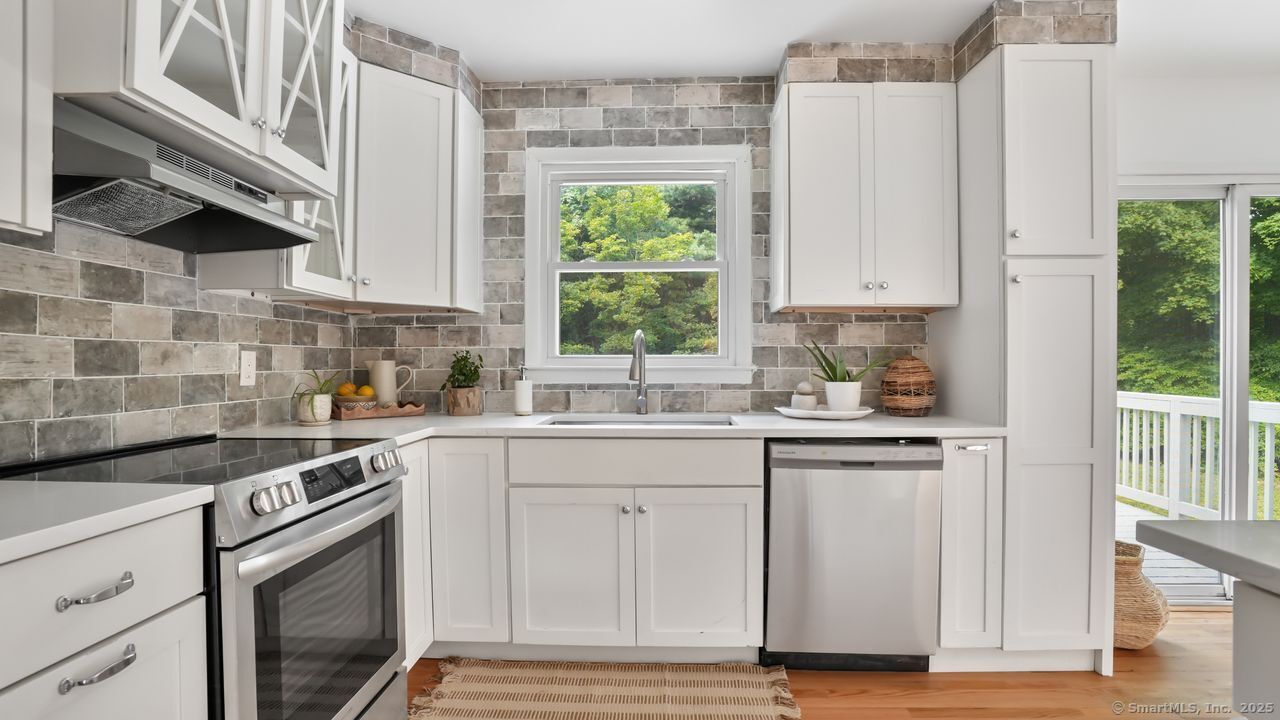 Property Photo:  20 Polaris Drive  CT 06776 