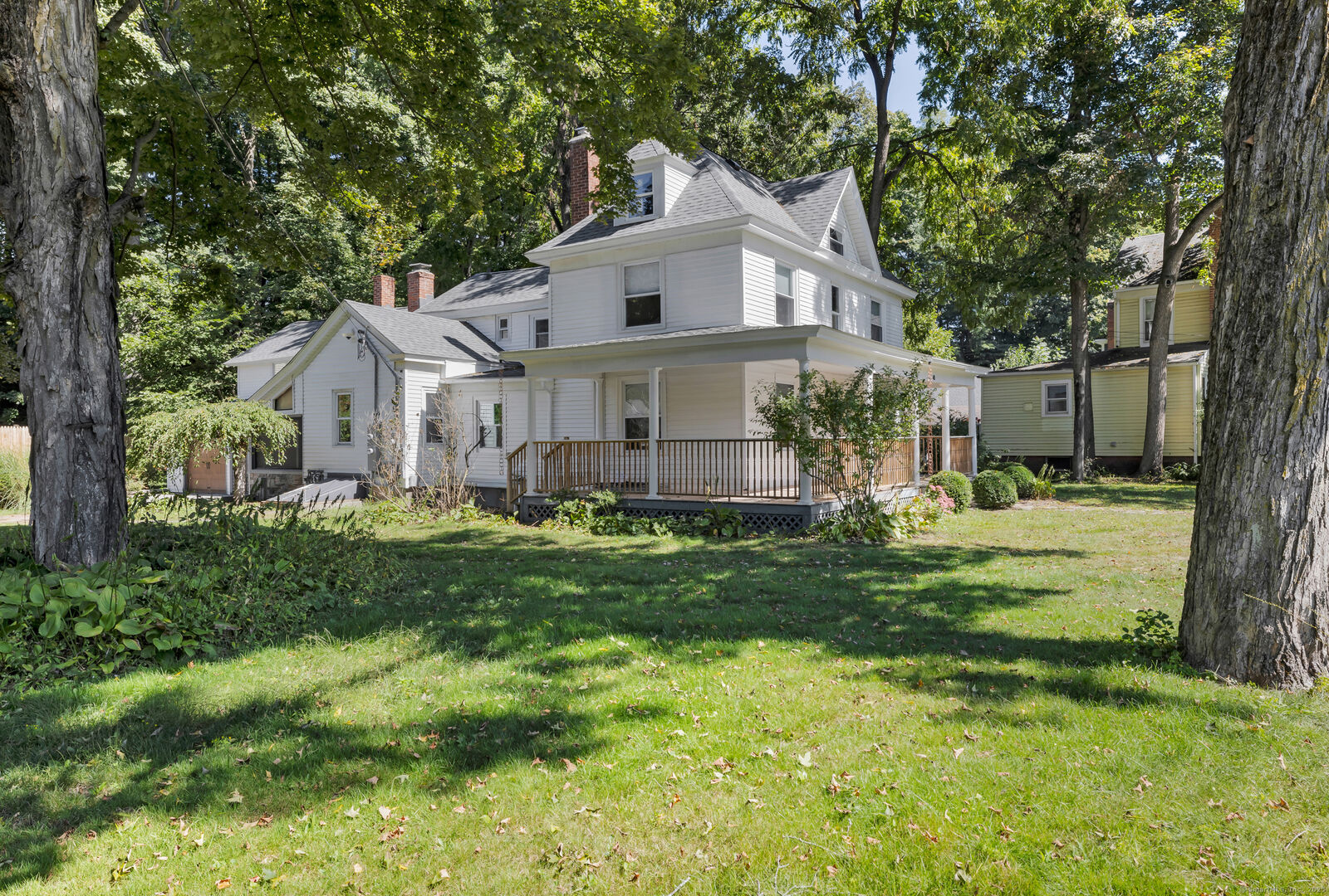 Property Photo:  48 Water Street 2  CT 06073 