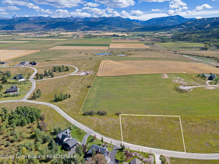 9805 Hiddenwaters Lane  Victor ID 83455 photo