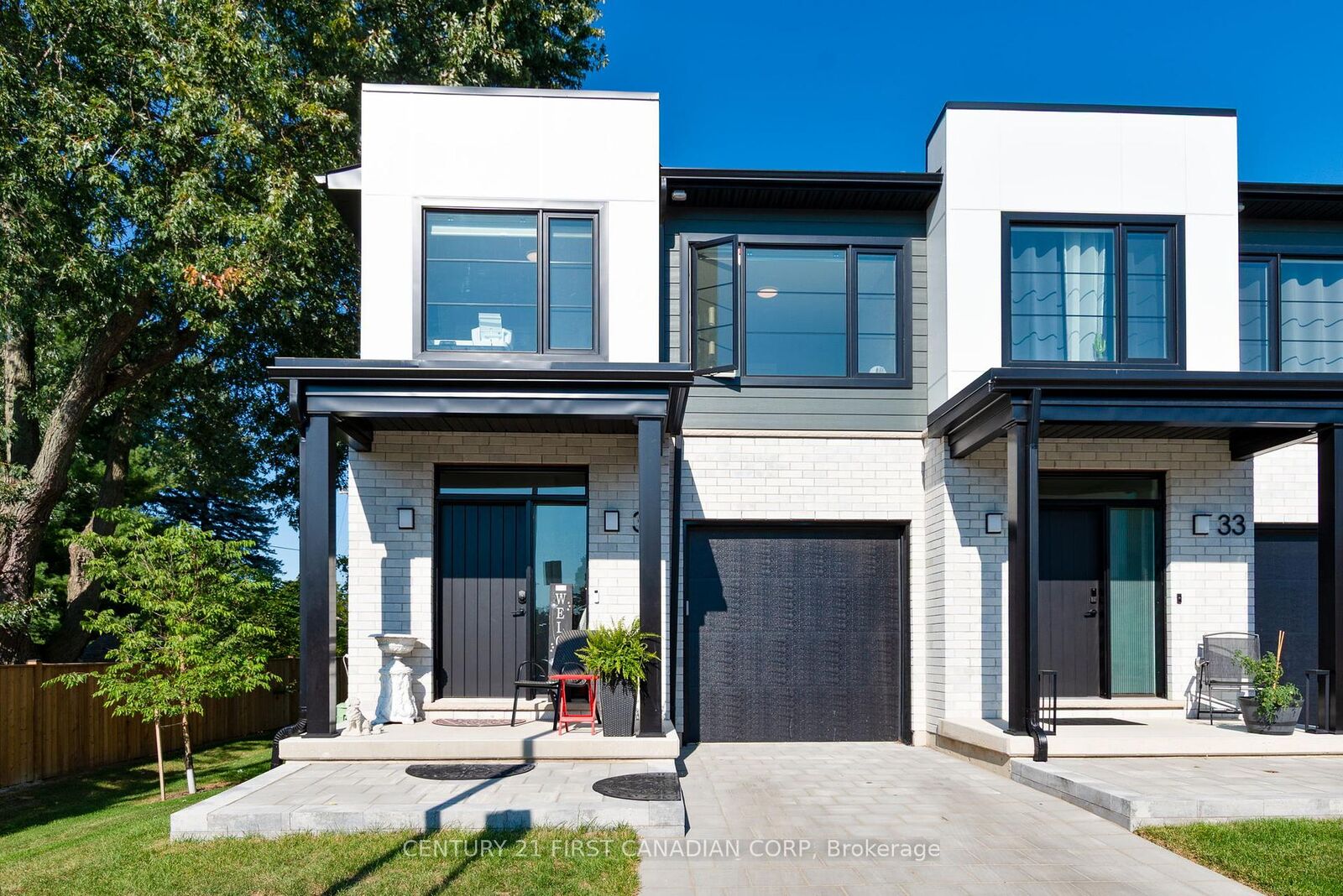 Property Photo:  101 Swales Avenue 31  ON N7G 0C1 