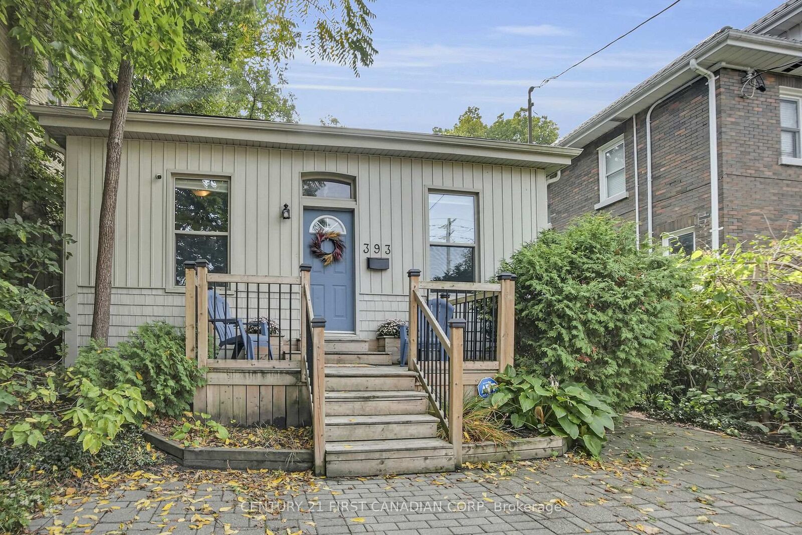 Property Photo:  393 Central Avenue  ON N6B 2E3 