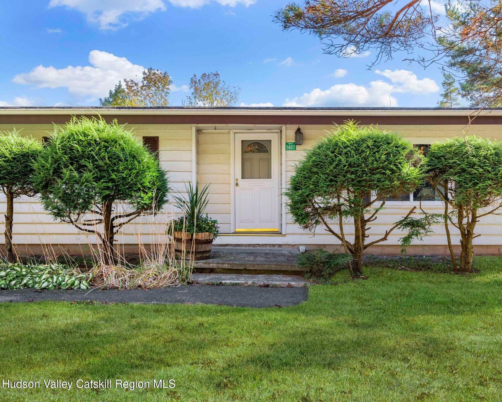 Property Photo: 5807 Main NY 12485