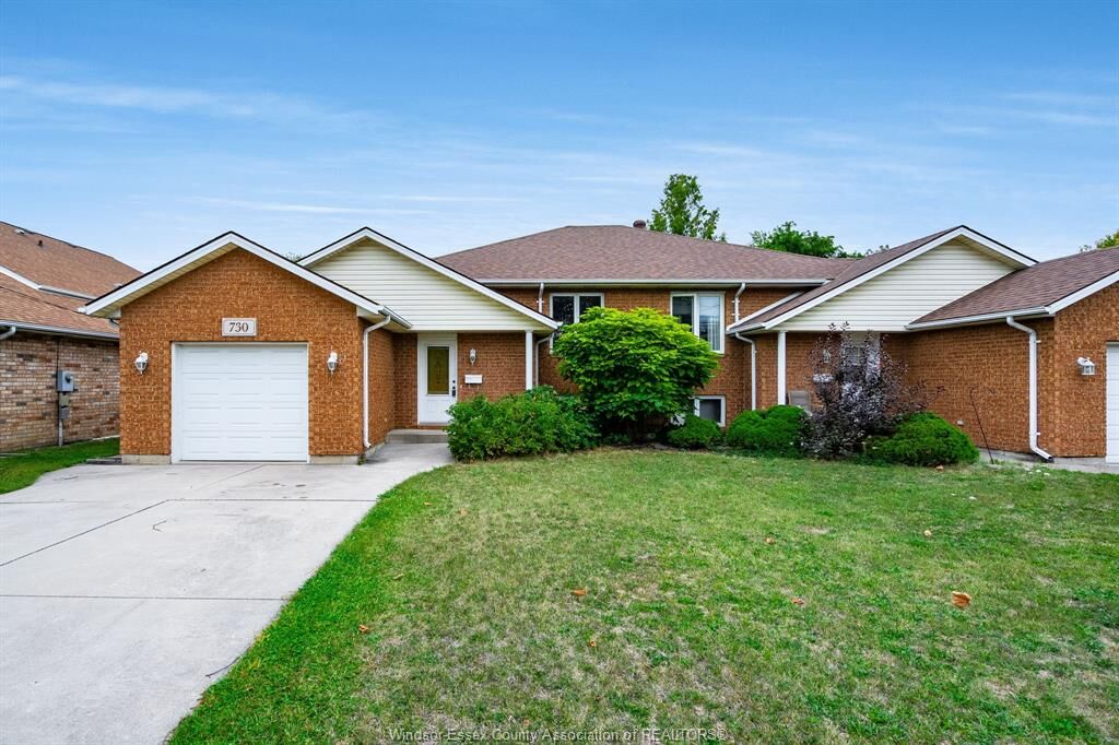 Property Photo:  730 Cabana Road East  ON N9G 1A4 