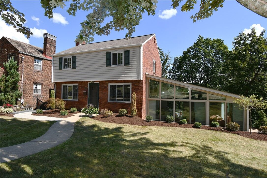 Property Photo: 849 Kewanna Ave PA 15234