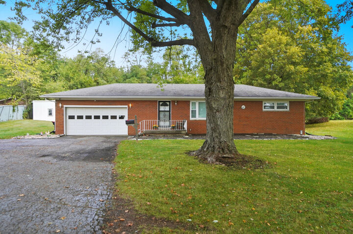 Property Photo: 542 Villa Road OH 45503