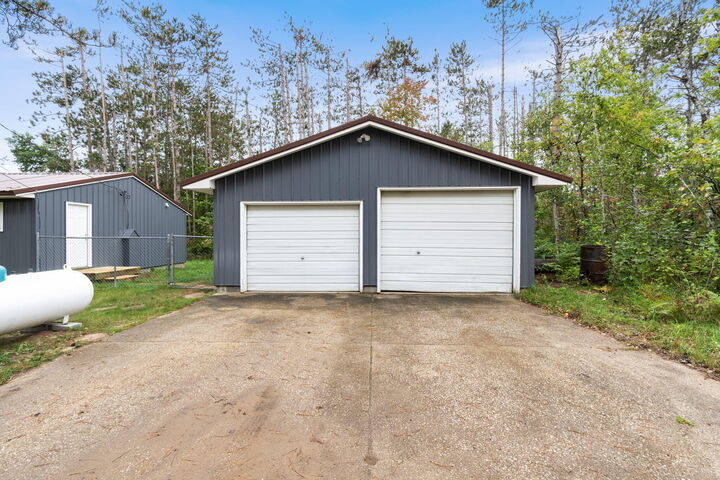 Property Photo: 2914 Dorothy Drive MI 49735