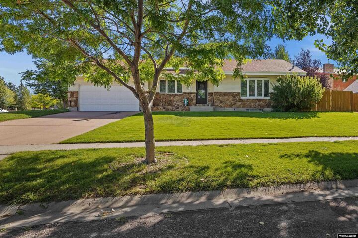 Property Photo: 4411 Puma Drive WY 82604