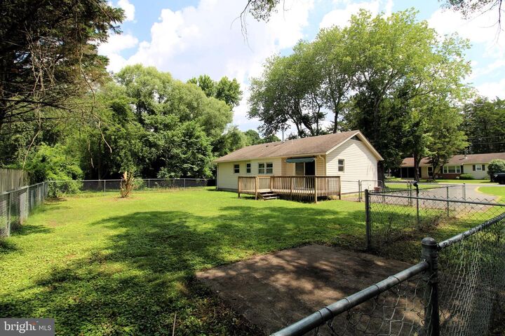 Property Photo:  202 Benjamin Avenue  MD 21804 
