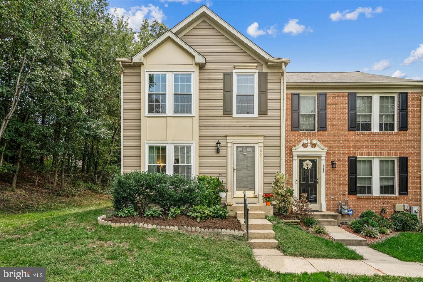 Property Photo: 6641 Cambria Terrace MD 21075