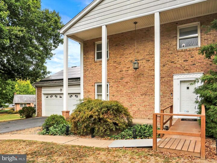 Property Photo:  4113 Cotswold Drive  PA 17110 