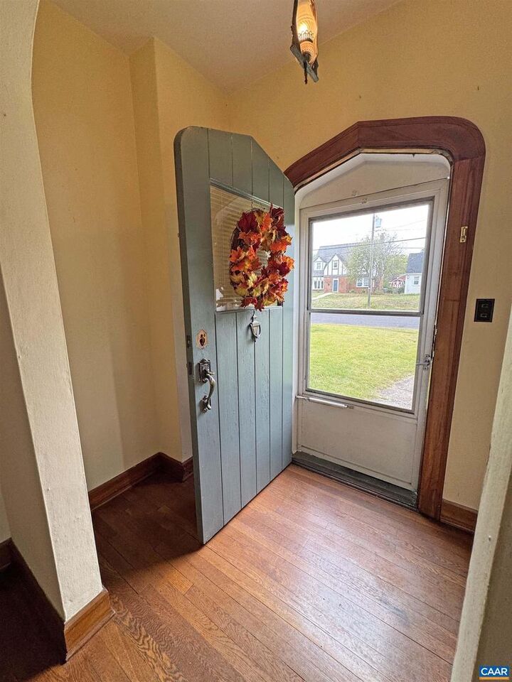 Property Photo:  304 Crompton Rd  VA 22980 
