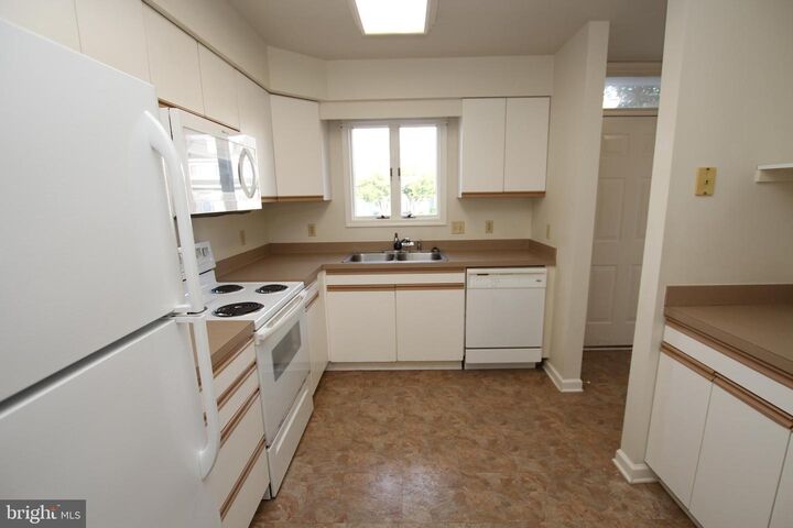 Property Photo:  22 Henlopen Gardens  DE 19958 