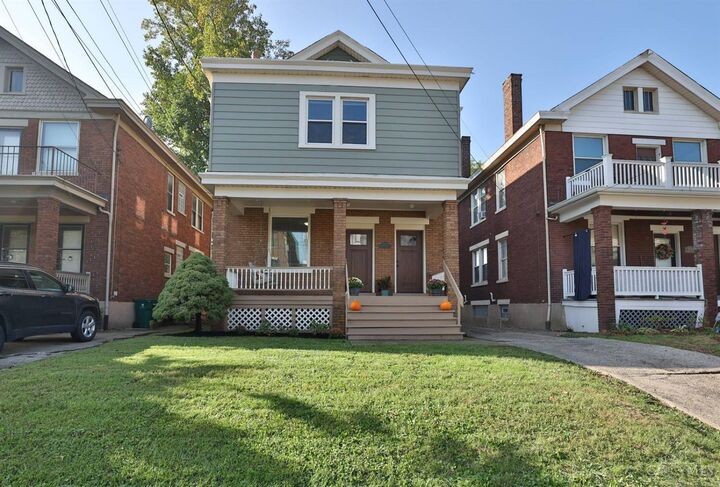 2911 Robertson Avenue  Cincinnati OH 45209 photo