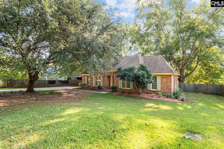 Property Photo:  105 Thornhill  SC 29212 