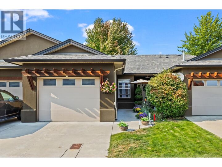 3871 Sonoma Pines Drive  West Kelowna BC V4T 2Z5 photo