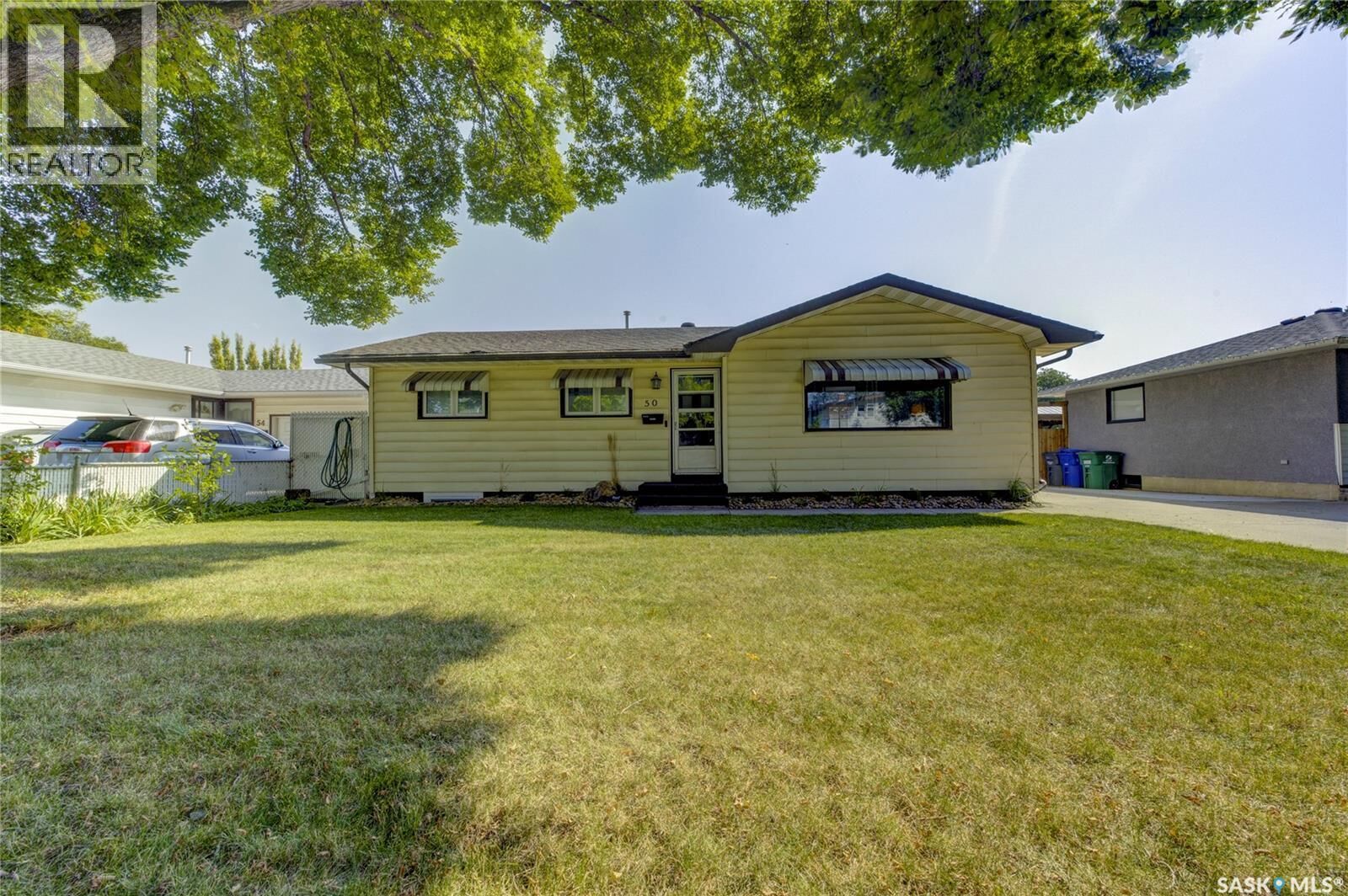 Property Photo:  50 Rupert Drive  SK S7K 1B3 